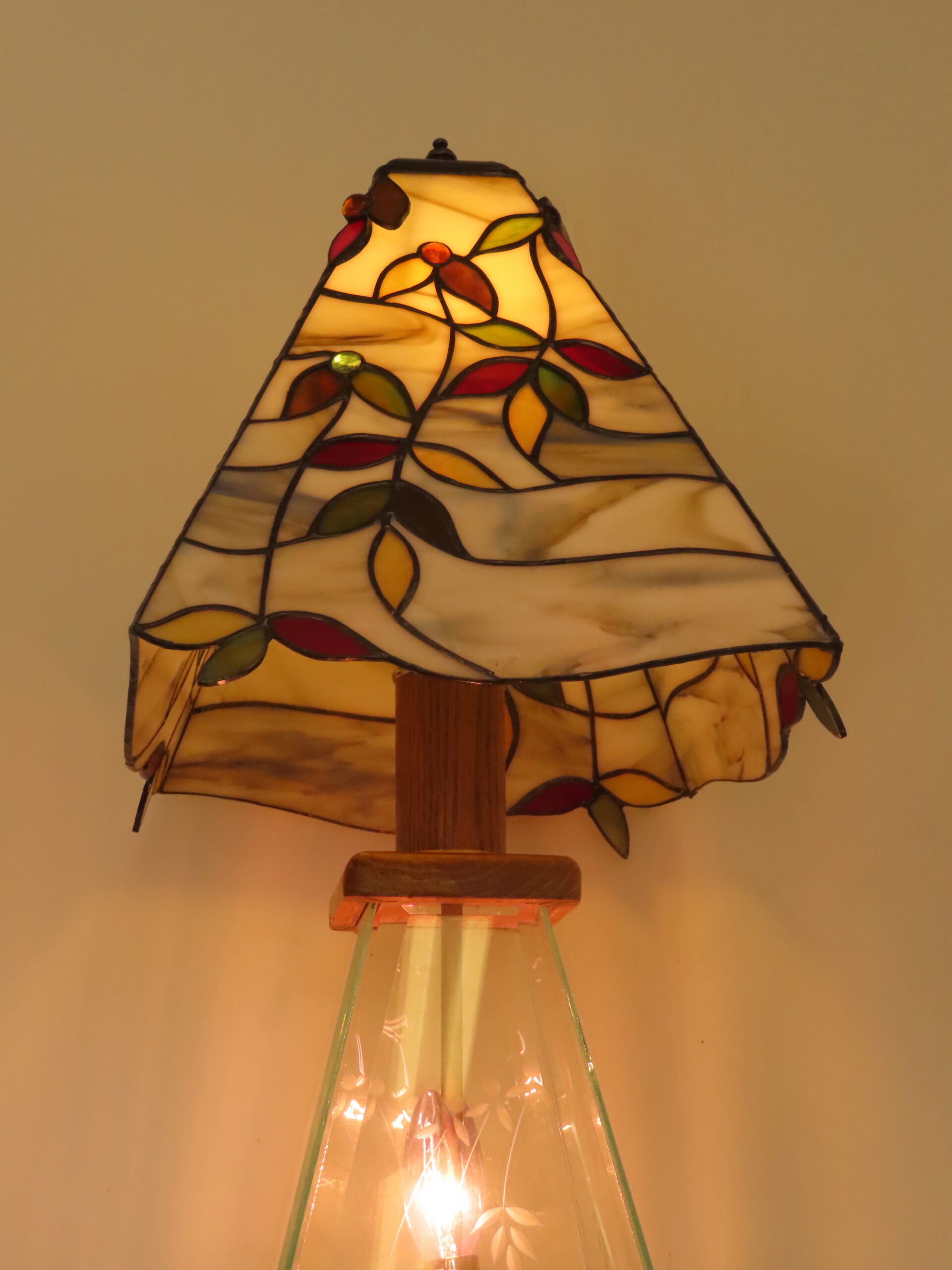 Table Lamp with lighted base